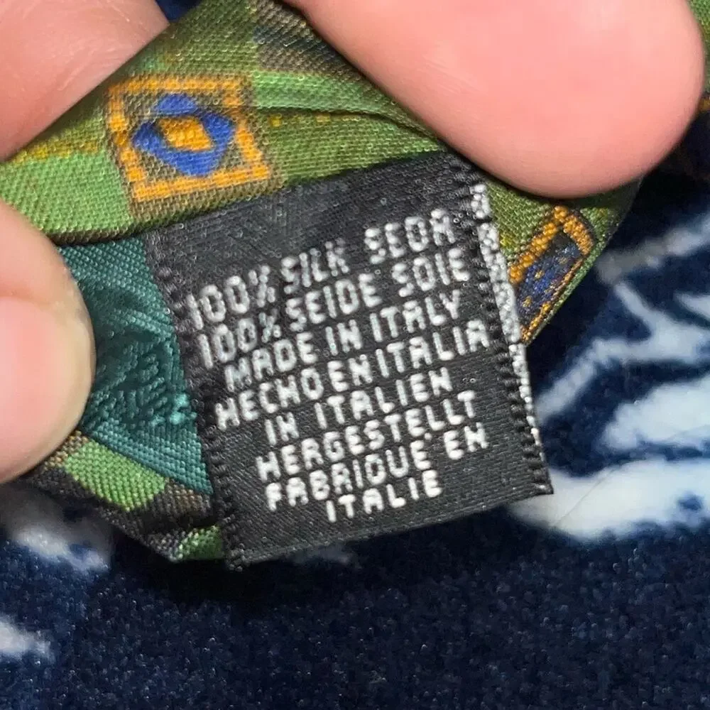 Umbria by Tie Rack Made in Italy 100% Silk Necktie